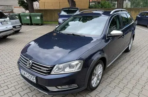 VOLKSWAGEN Passat Alltrack 