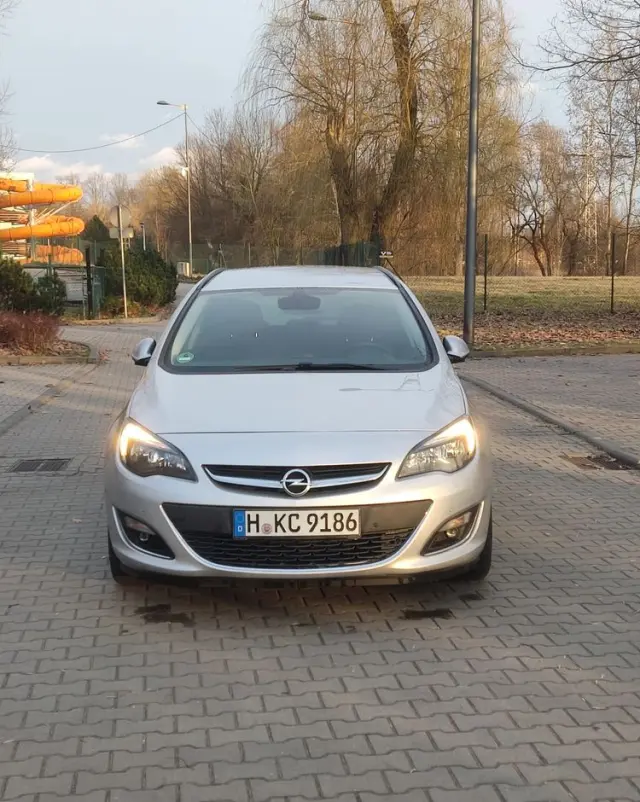 OPEL Astra 2.0 CDTI ecoFLEX Start/Stop Exklusiv