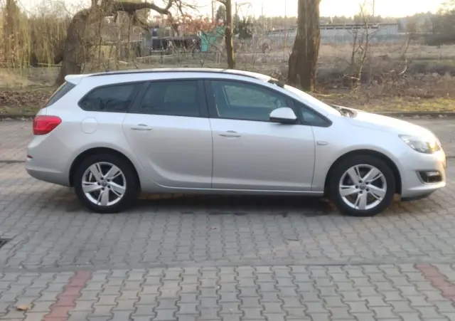 OPEL Astra 2.0 CDTI ecoFLEX Start/Stop Exklusiv