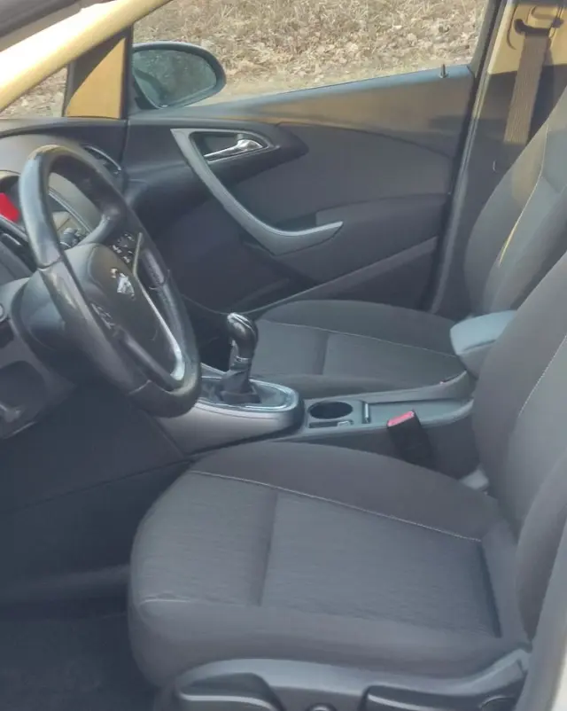 OPEL Astra 2.0 CDTI ecoFLEX Start/Stop Exklusiv