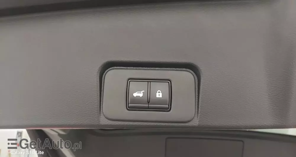 NISSAN X-Trail 1.5 VC-T Mild-Hybrid Xtronic Tekna+