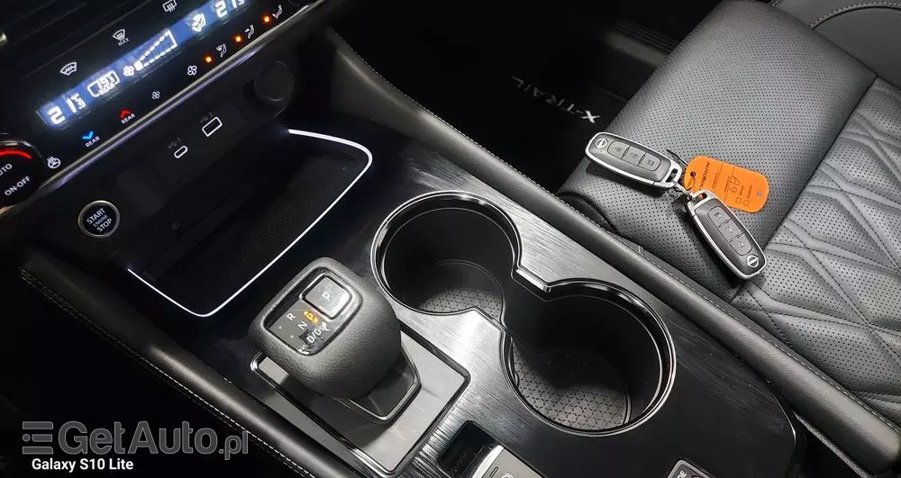 NISSAN X-Trail 1.5 VC-T Mild-Hybrid Xtronic Tekna+