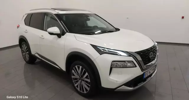 NISSAN X-Trail 1.5 VC-T Mild-Hybrid Xtronic Tekna+