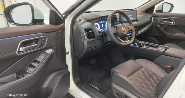 NISSAN X-Trail 1.5 VC-T Mild-Hybrid Xtronic Tekna+