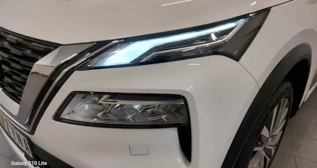 NISSAN X-Trail 1.5 VC-T Mild-Hybrid Xtronic Tekna+