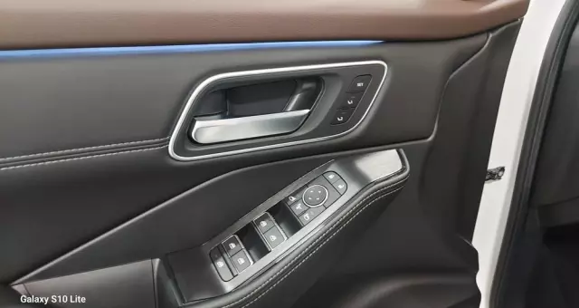 NISSAN X-Trail 1.5 VC-T Mild-Hybrid Xtronic Tekna+