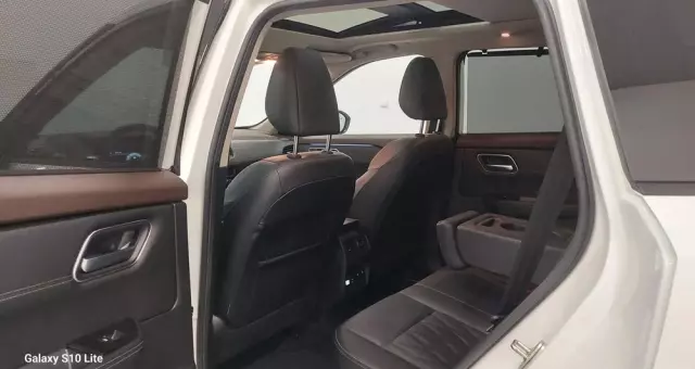 NISSAN X-Trail 1.5 VC-T Mild-Hybrid Xtronic Tekna+