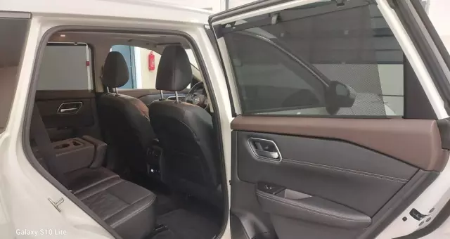 NISSAN X-Trail 1.5 VC-T Mild-Hybrid Xtronic Tekna+