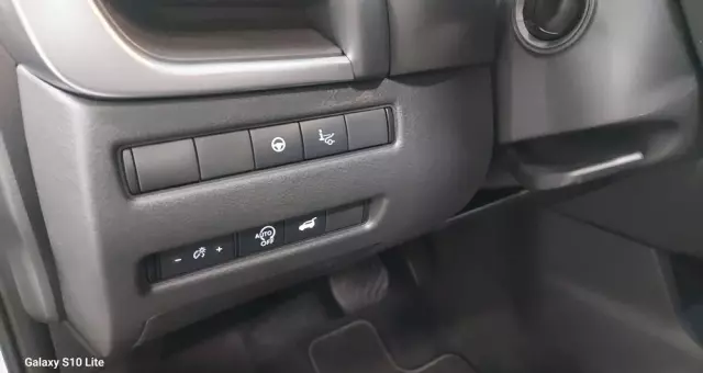 NISSAN X-Trail 1.5 VC-T Mild-Hybrid Xtronic Tekna+