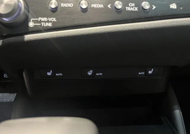 LEXUS ES 300h Business Edition