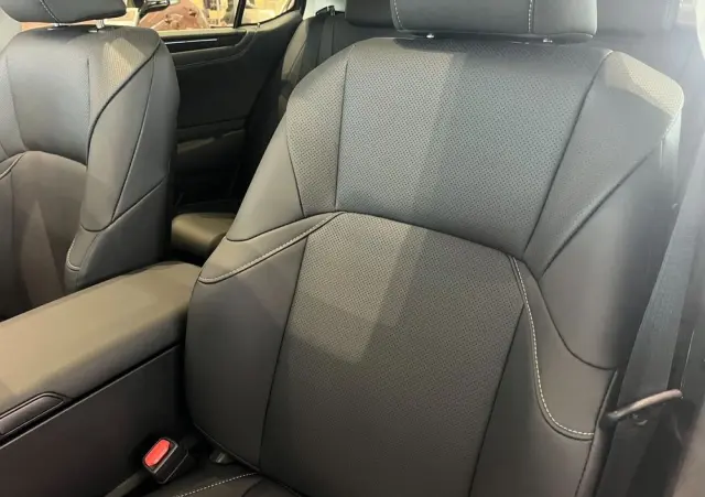 LEXUS ES 300h Business Edition