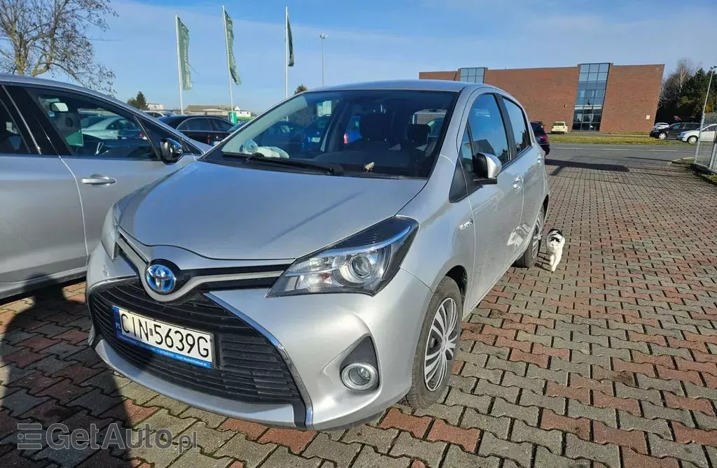 TOYOTA Yaris 