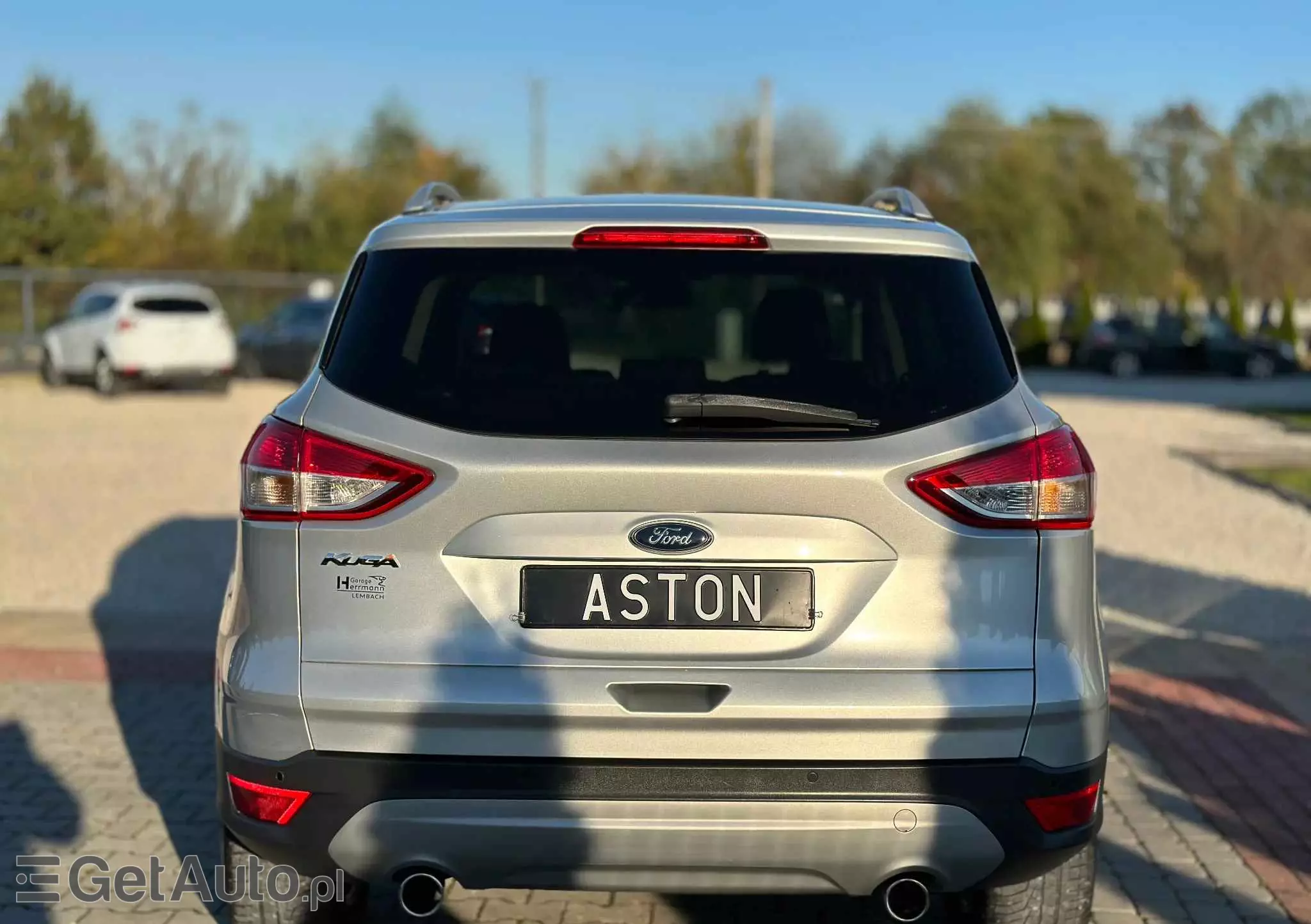 FORD Kuga 2.0 TDCi 2x4 Titanium