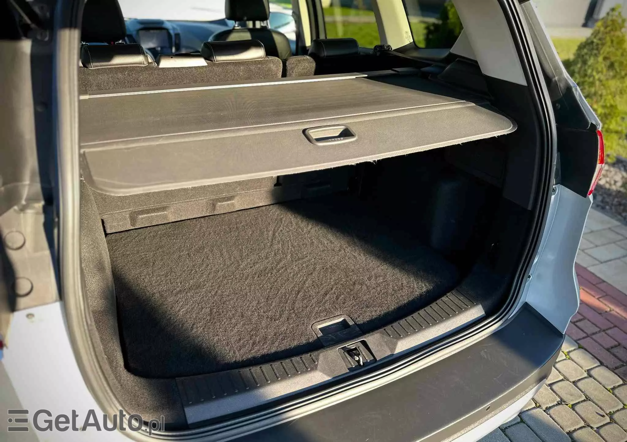 FORD Kuga 2.0 TDCi 2x4 Titanium