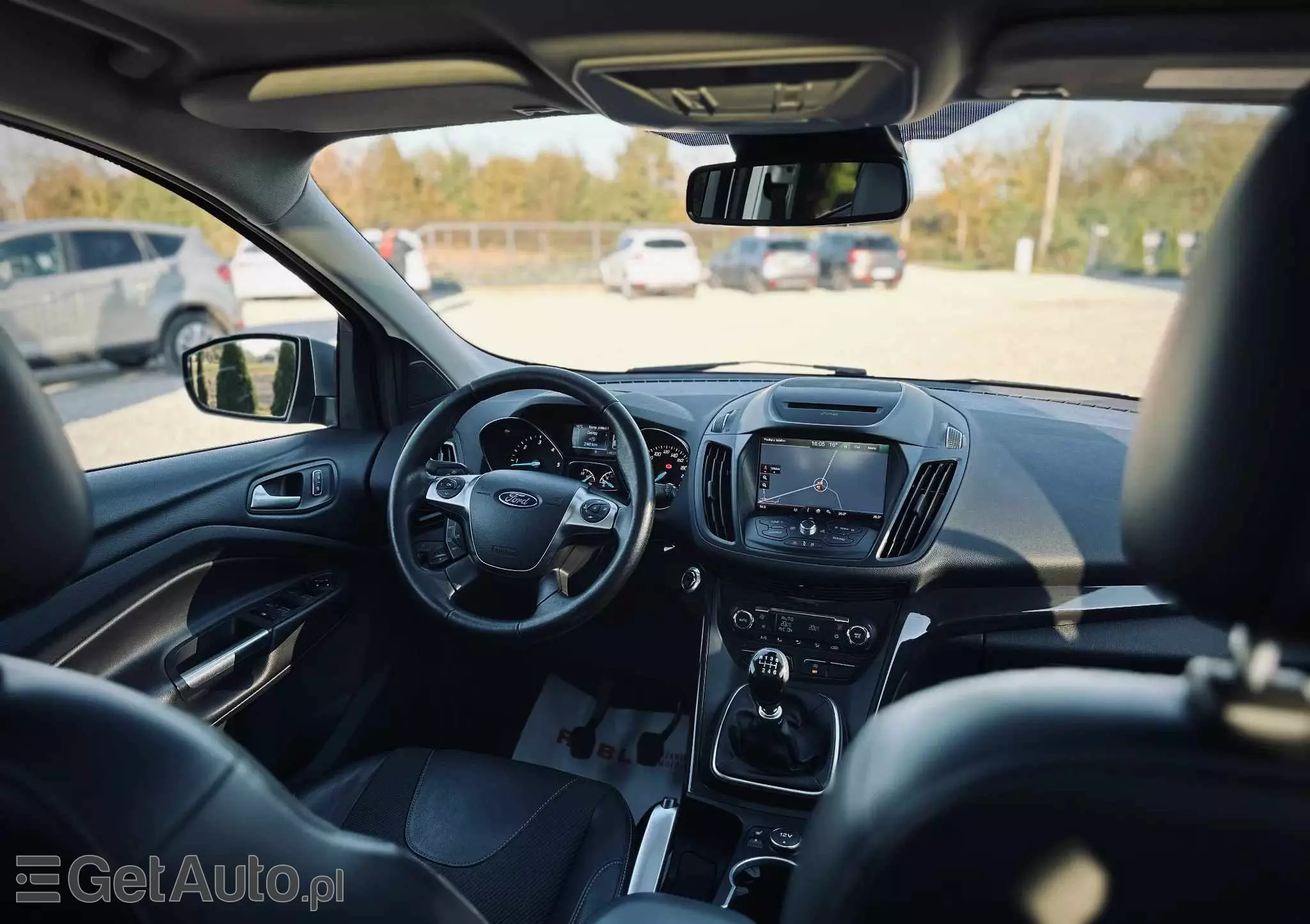 FORD Kuga 2.0 TDCi 2x4 Titanium