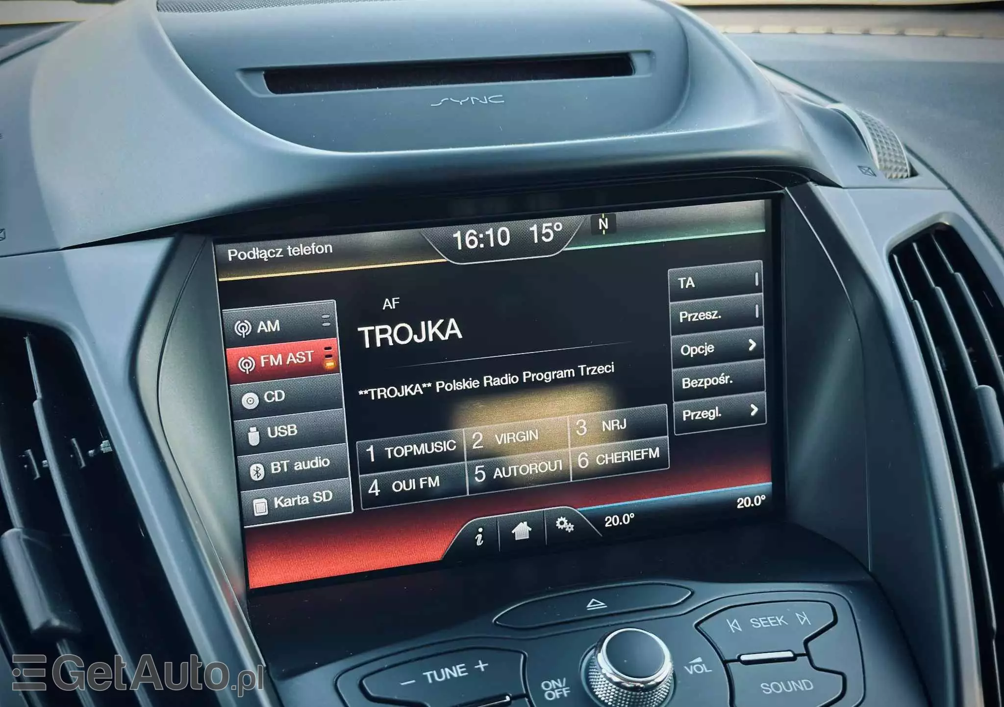 FORD Kuga 2.0 TDCi 2x4 Titanium