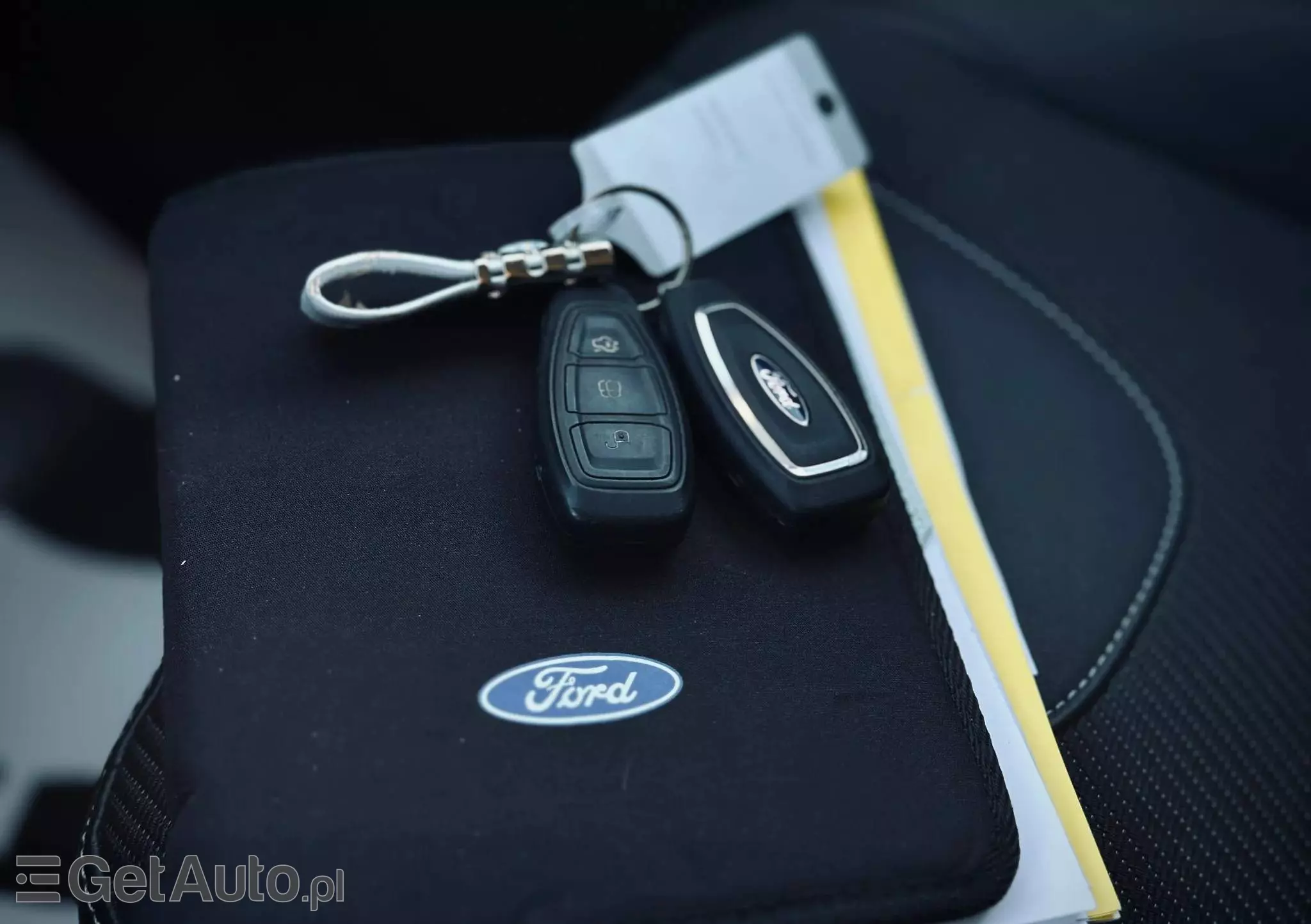 FORD Kuga 2.0 TDCi 2x4 Titanium