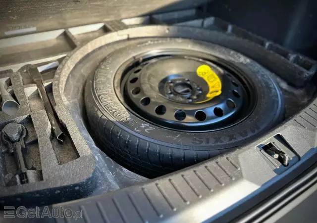 FORD Kuga 2.0 TDCi 2x4 Titanium