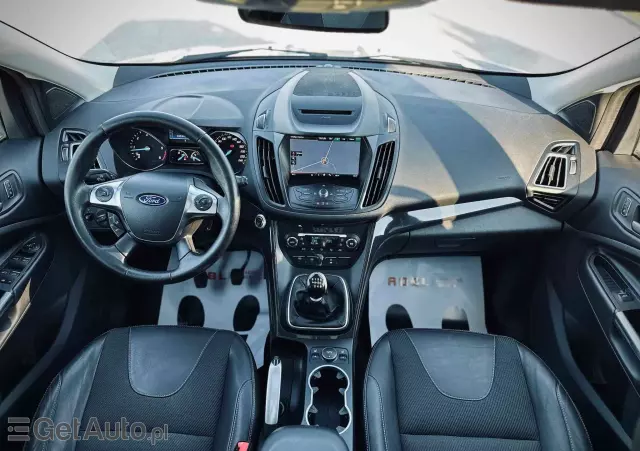 FORD Kuga 2.0 TDCi 2x4 Titanium