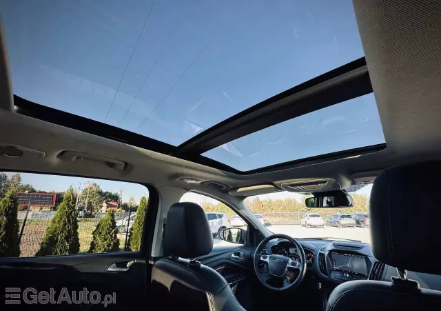 FORD Kuga 2.0 TDCi 2x4 Titanium