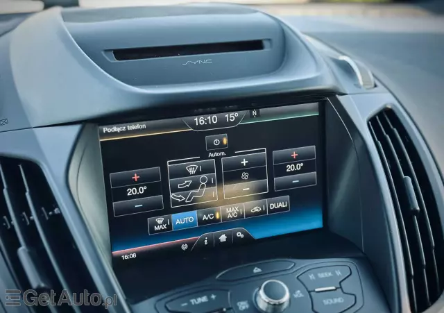 FORD Kuga 2.0 TDCi 2x4 Titanium