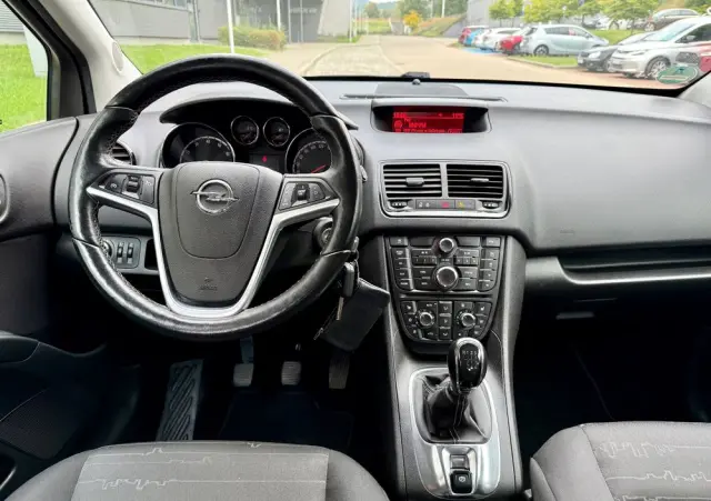 OPEL Meriva 1.4 Innovation