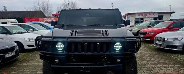 HUMMER H2 