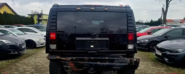 HUMMER H2 