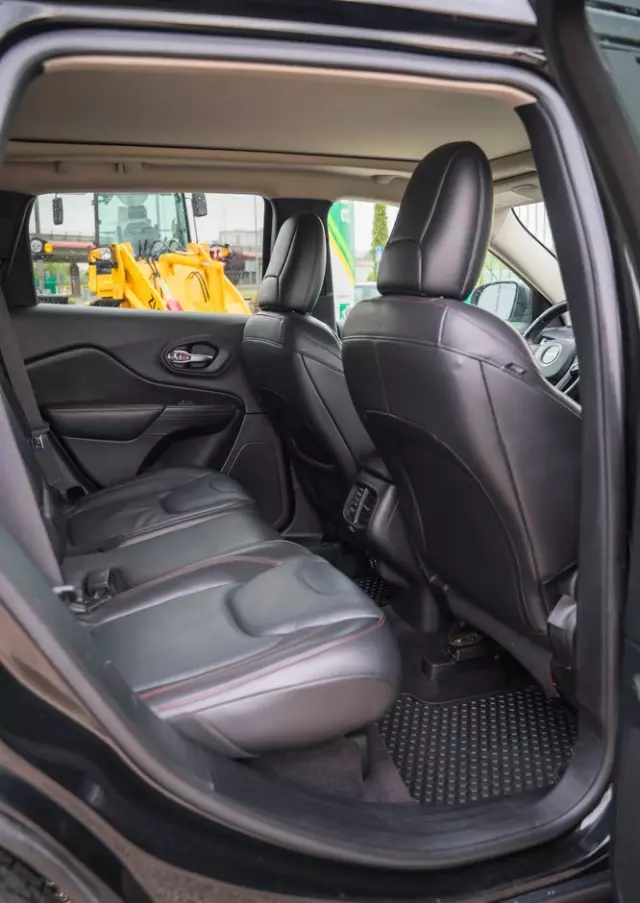 JEEP Cherokee 3.2 V6 Active Drive Lock Trailhawk