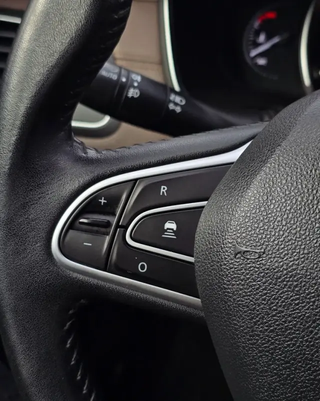 RENAULT Talisman ENERGY dCi 160 EDC INITIALE PARIS