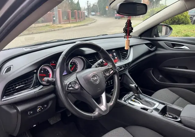 OPEL Insignia 2.0 CDTI automatik Sport