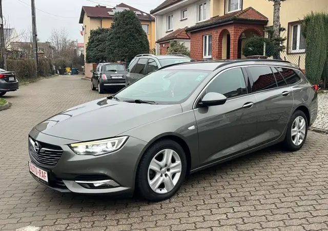 OPEL Insignia 2.0 CDTI automatik Sport