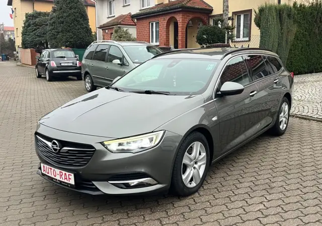 OPEL Insignia 2.0 CDTI automatik Sport