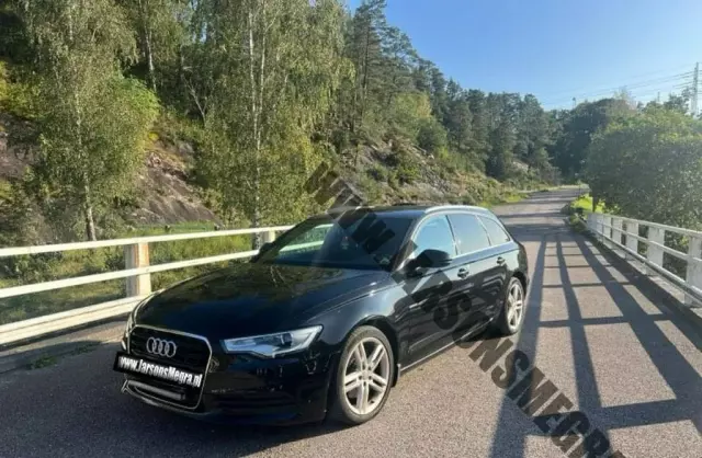 AUDI A6 