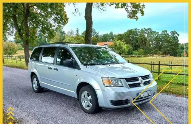 DODGE Caravan 