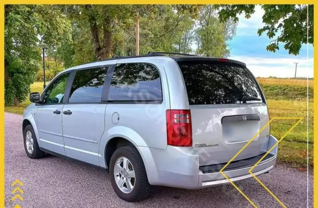 DODGE Caravan 
