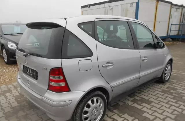 MERCEDES-BENZ Klasa A 