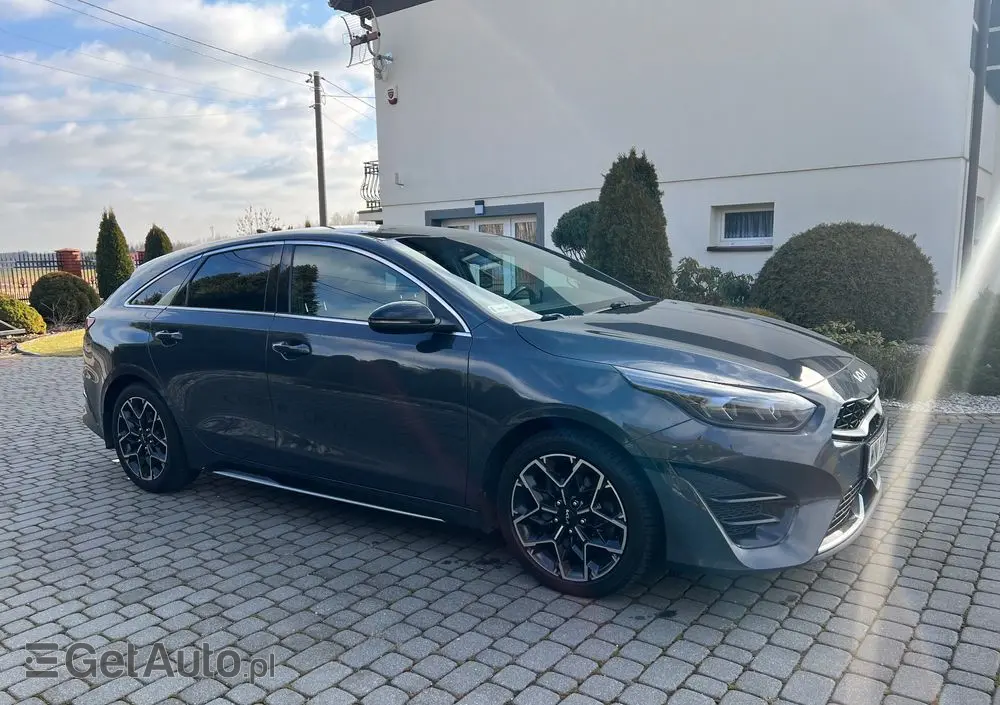 KIA ProCeed 1.5 T-GDI GT Line DCT