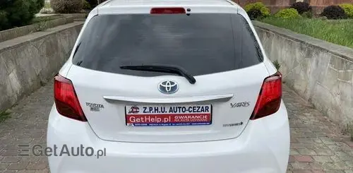 TOYOTA Yaris 