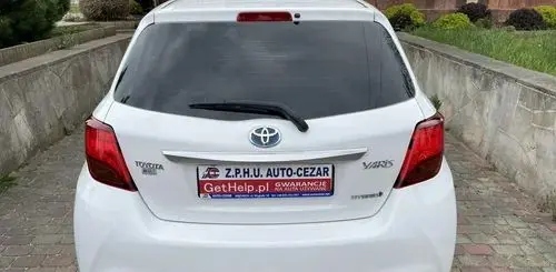 TOYOTA Yaris 
