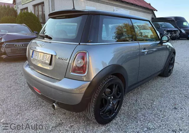 MINI Cooper 
