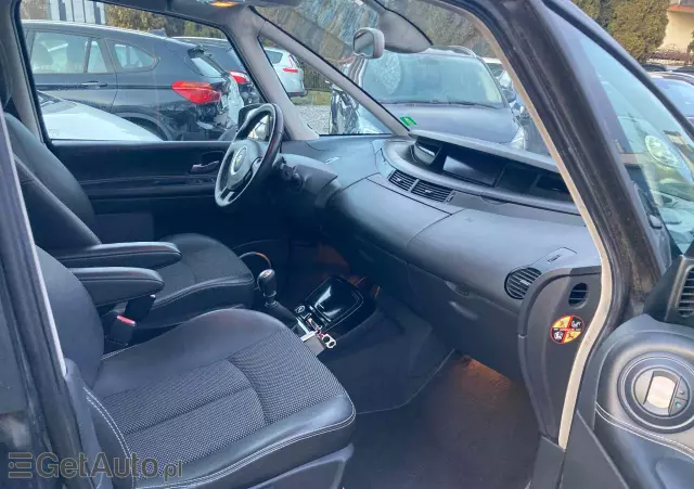 RENAULT Grand Espace 2.0 Authentique