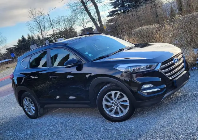 HYUNDAI Tucson Blue 1.7 CRDi 2WD Advantage