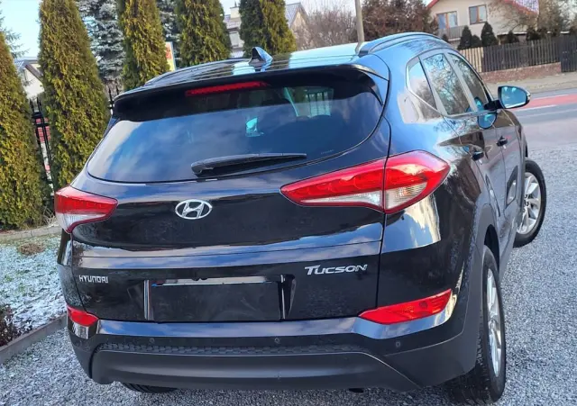 HYUNDAI Tucson Blue 1.7 CRDi 2WD Advantage