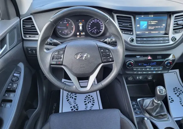 HYUNDAI Tucson Blue 1.7 CRDi 2WD Advantage