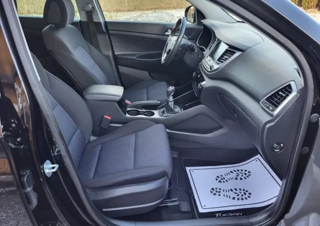 HYUNDAI Tucson Blue 1.7 CRDi 2WD Advantage