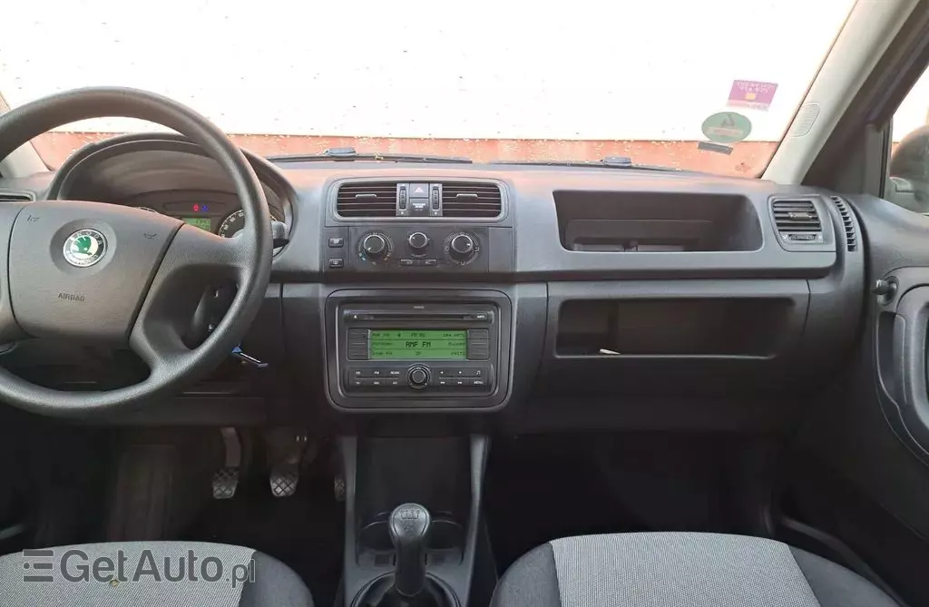 SKODA Fabia 