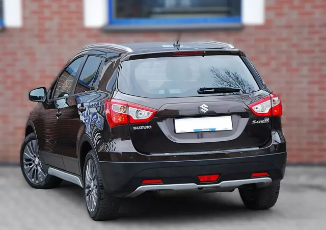SUZUKI SX4 S-Cross 1.6 Premium