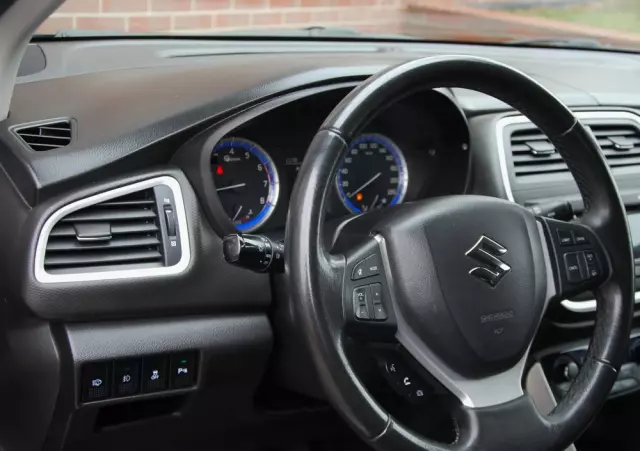 SUZUKI SX4 S-Cross 1.6 Premium