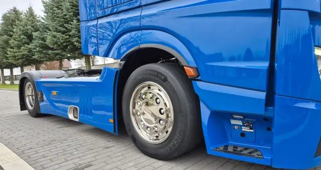 MERCEDES-BENZ MERCEDES-BENZ///ACTROS///1848  ///MP5///LOW DECK///MEGA///JEDYNE  330 TYŚ KM///WYŚWIETLACZ OBCIĄŻENIA  ///VIRTUAL COCPIT///RADAR///LEDY///  KLIMATYZACJA POSTOJOWA///ZABUDOWY MIĘDZYOSIOWE///SALONKA///  PERFEKCYJNY STAN///JAK NOWY 